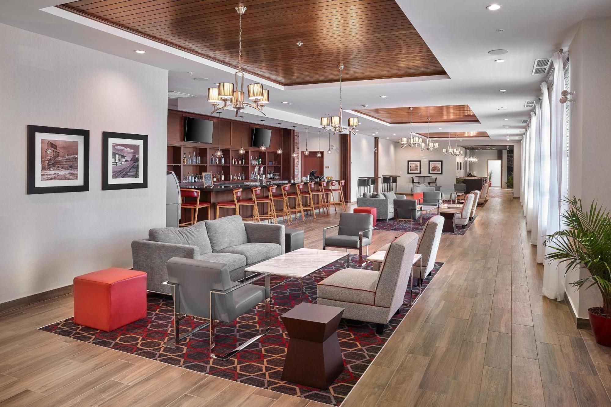 Four Points By Sheraton Edmonton West Екстер'єр фото